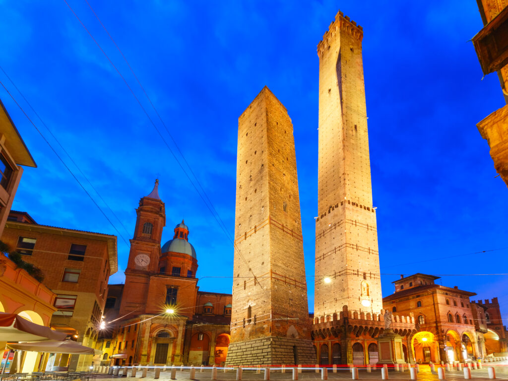 Bologna: Un Gioiello di Cultura, Storia e Gastronomia
