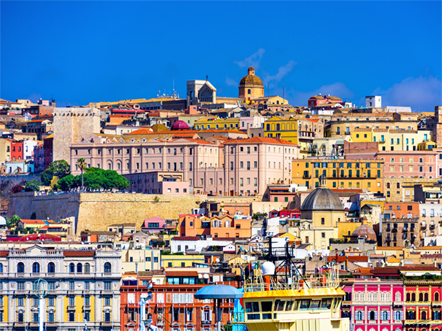 Cagliari: La Perla del Mediterraneo