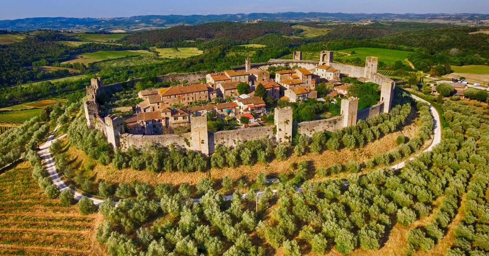 Monteriggioni: Un Gioiello Medievale nel Cuore della Toscana