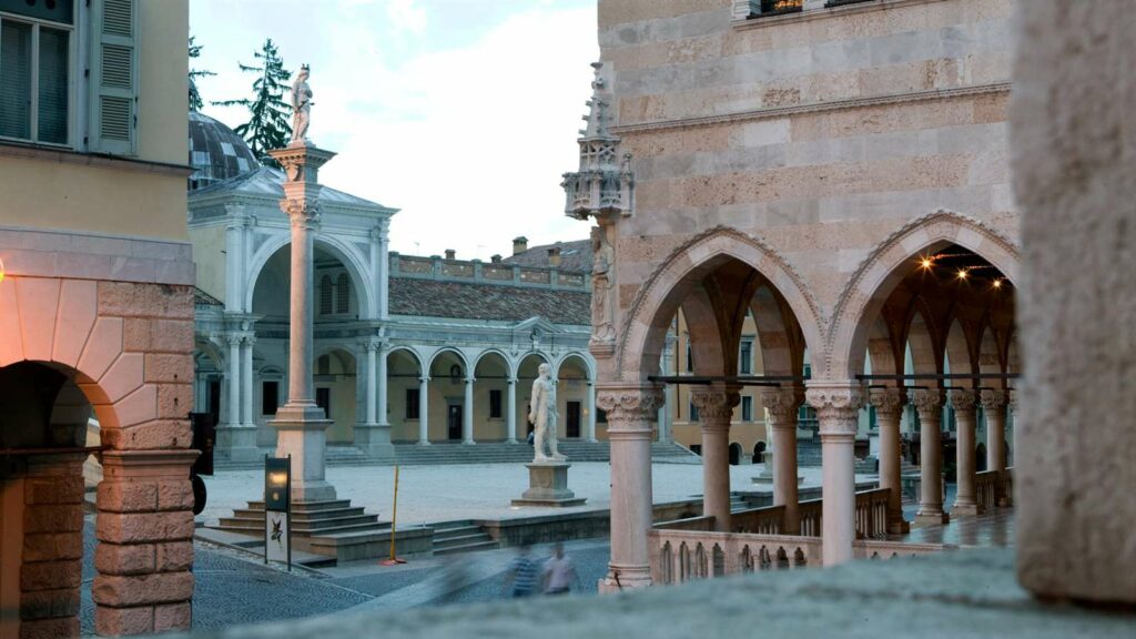 Udine: Un Gioiello Nascosto nel Cuore del Friuli Venezia Giulia