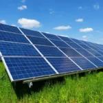 Titolo: L’Ascesa dell’Energia Solare: Una Rivoluzione Sostenibile