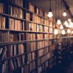 Il Fascino Intramontabile dei Libri Cartacei nell’Era Digitale